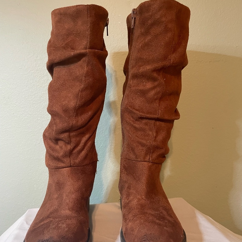 Steve Madden Chestnut Suede Kids Boots